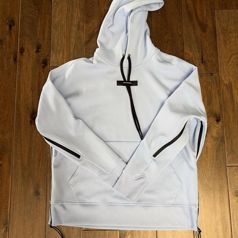 On Running Sky Blue Women's Hoodie